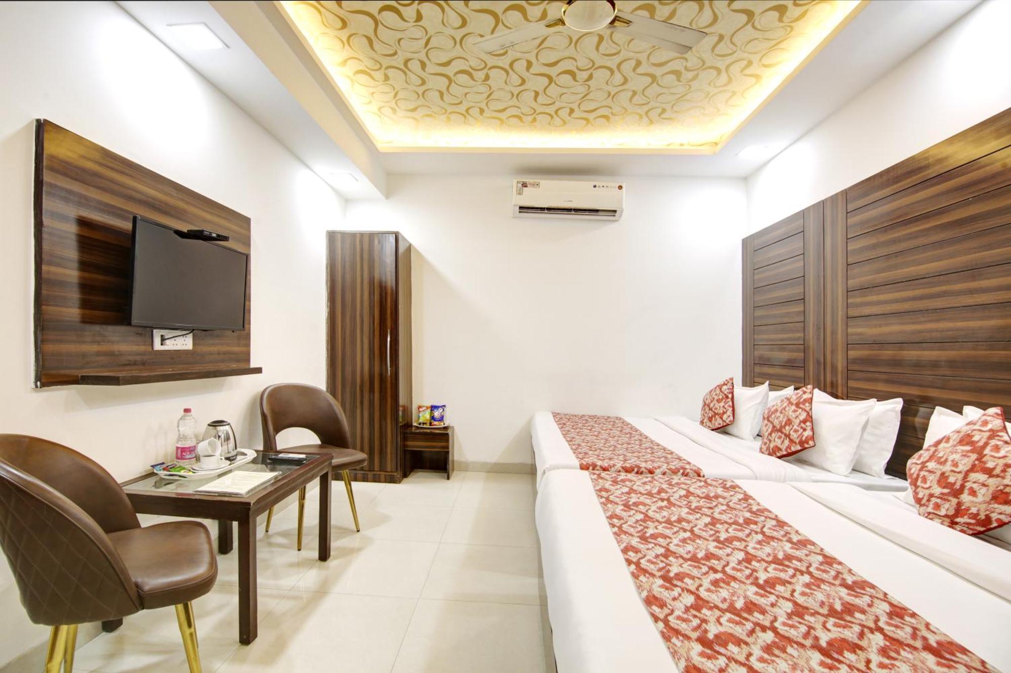 Hotel Chanakya Inn 뉴델리 외부 사진