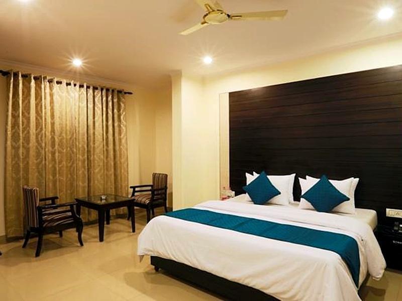 Hotel Chanakya Inn 뉴델리 외부 사진